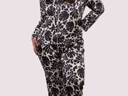 Black and White Abstract Leaf Long Sleeve Pyjama Set Discount